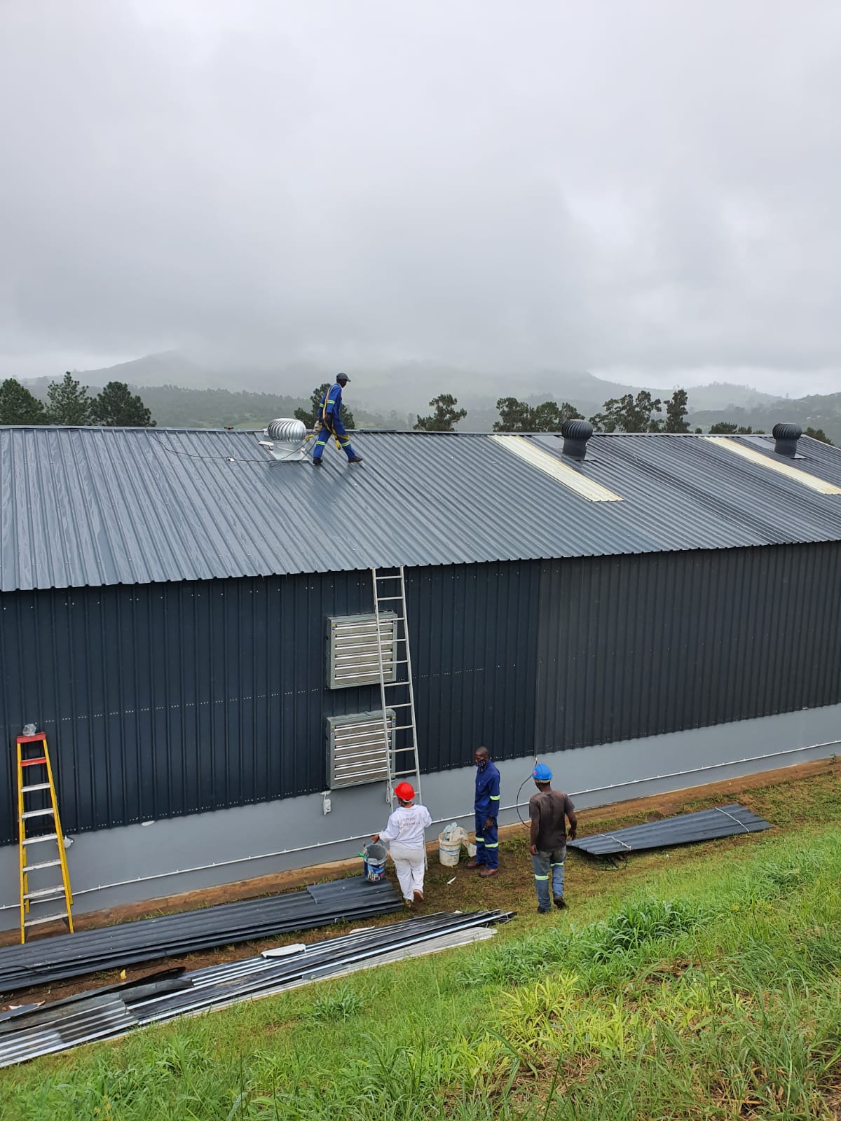 S & T Projects and Roofing Specialists