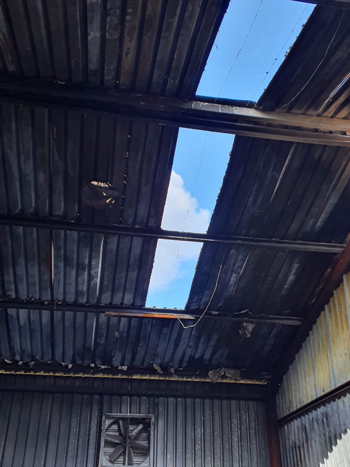 S & T Projects and Roofing Specialists