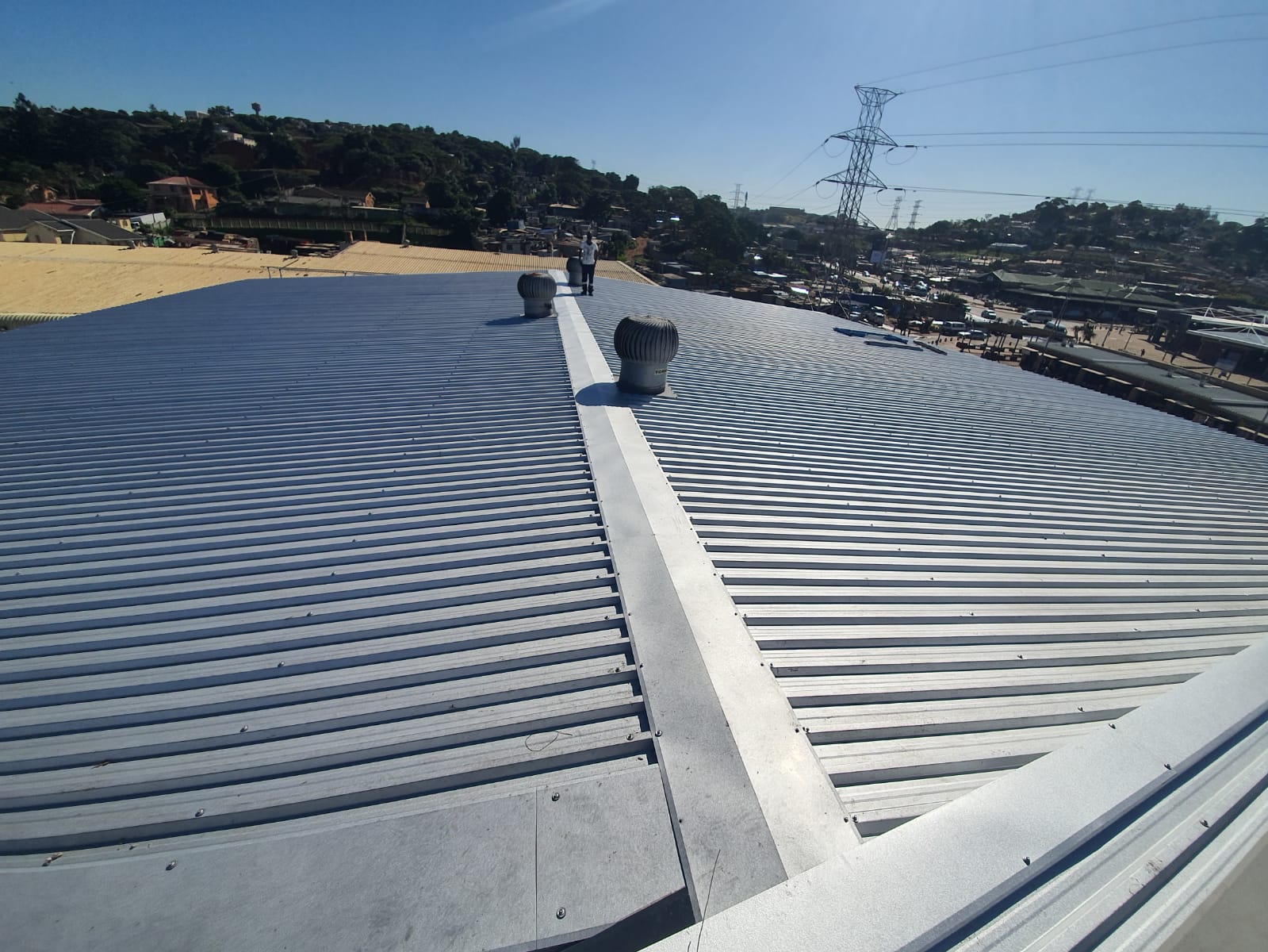 S & T Projects and Roofing Specialists