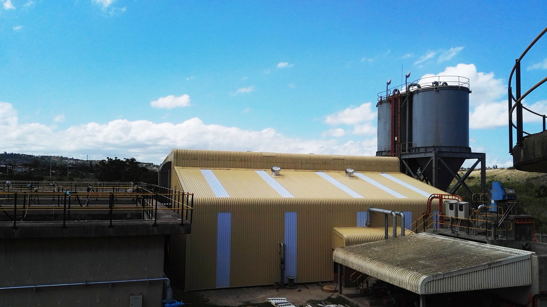 S & T Projects and Roofing Specialists