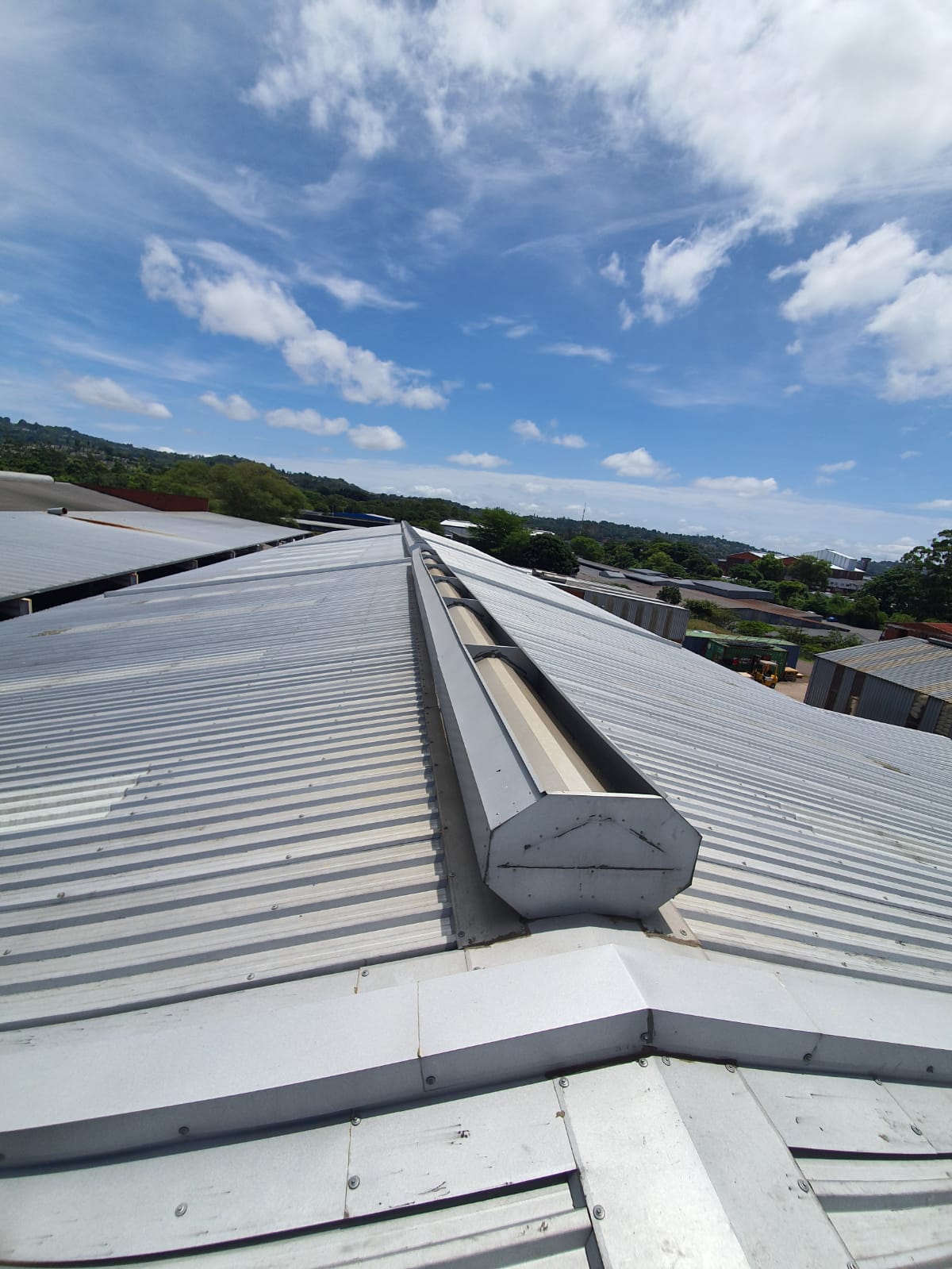 S & T Projects and Roofing Specialists